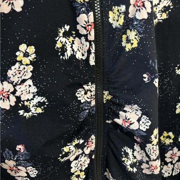 Maurices Activewear Define-Style Jacket XXL - Picture 2 of 6